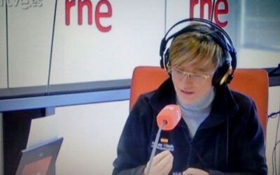 Mar Luna hablando del Sumiller del AOVE en RNE