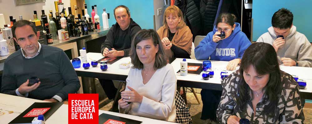 Cata de Aceites de Oliva Nivel 1. Así ha sido