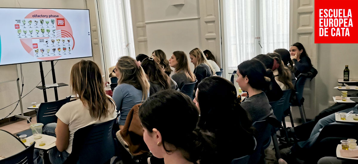 Evento-estudiantes-EEUU_ESCUELAEUROPEADECATA_2 Evento-estudiantes-EEUU